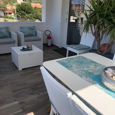 Apartment Casa Babila 100 Metres From The 10 Kilometres From Villasimius *