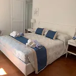 Casa Babila 2 Minutes From The Beautiful דירה