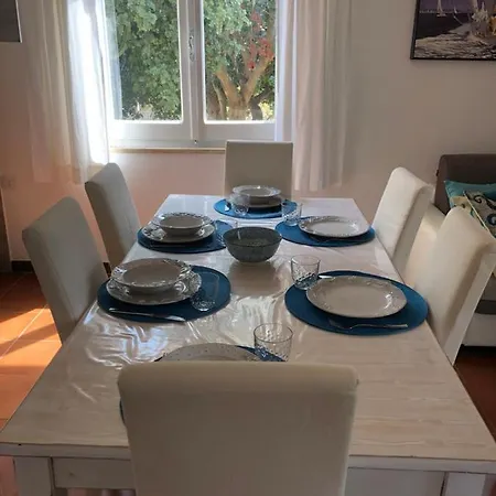 Casa Babila 100 Metres From The 10 Kilometres From Villasimius Appartamento