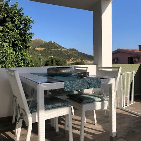 Casa Babila 100 Metres From The 10 Kilometres From Villasimius Appartamento