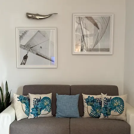 Apartament Casa Babila 2 Minutes From The Beautiful Solanas (Cagliari)