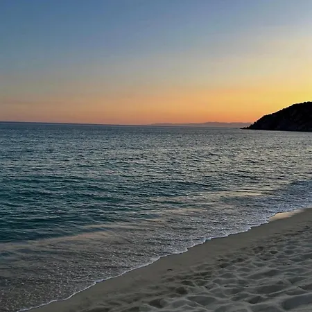 Casa Babila 2 Minutes From The Beautiful * Solanas