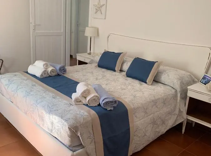 Casa Babila 100 Metres From The 10 Kilometres From Villasimius Apartmán
