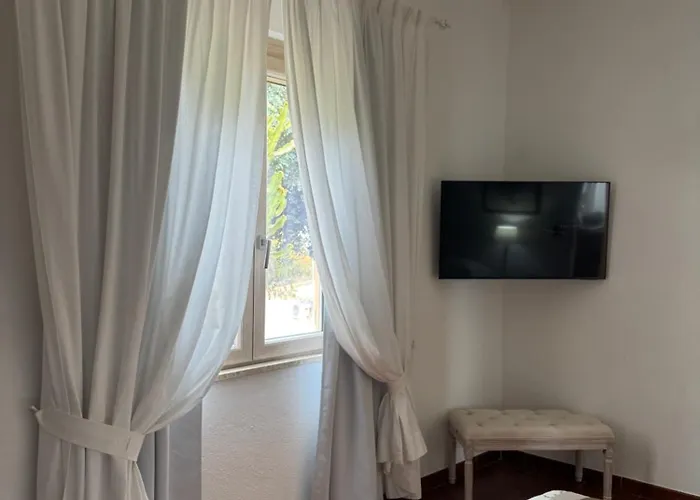 Casa Babila 2 Minutes From The Beautiful Διαμέρισμα Solanas (Cagliari)